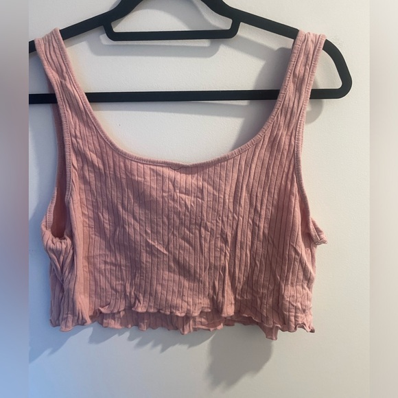 Shein pink tank top - Picture 2 of 3